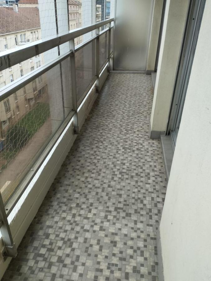 Lumineux Et Cosy, Avec Parking, 2 Mn Gare, 2Mn Muse, 5Mn Centre Apartment Metz Exterior photo